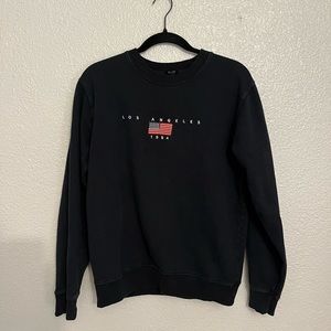 Women’s long sleeve sweater
